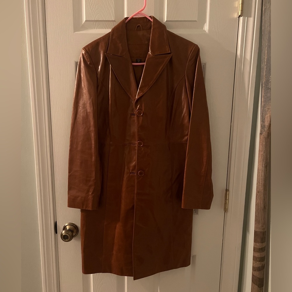 Guess vintage woman’s leather brown trench coat size medium great condition
